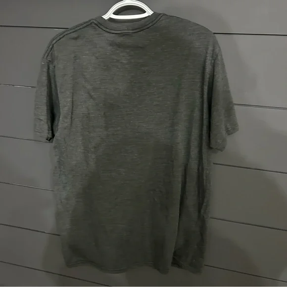 Marvel Comics CAPTAIN AMERICA SHIELD T-Shirt MENS Large The Avengers Gray - Picture 2 of 3